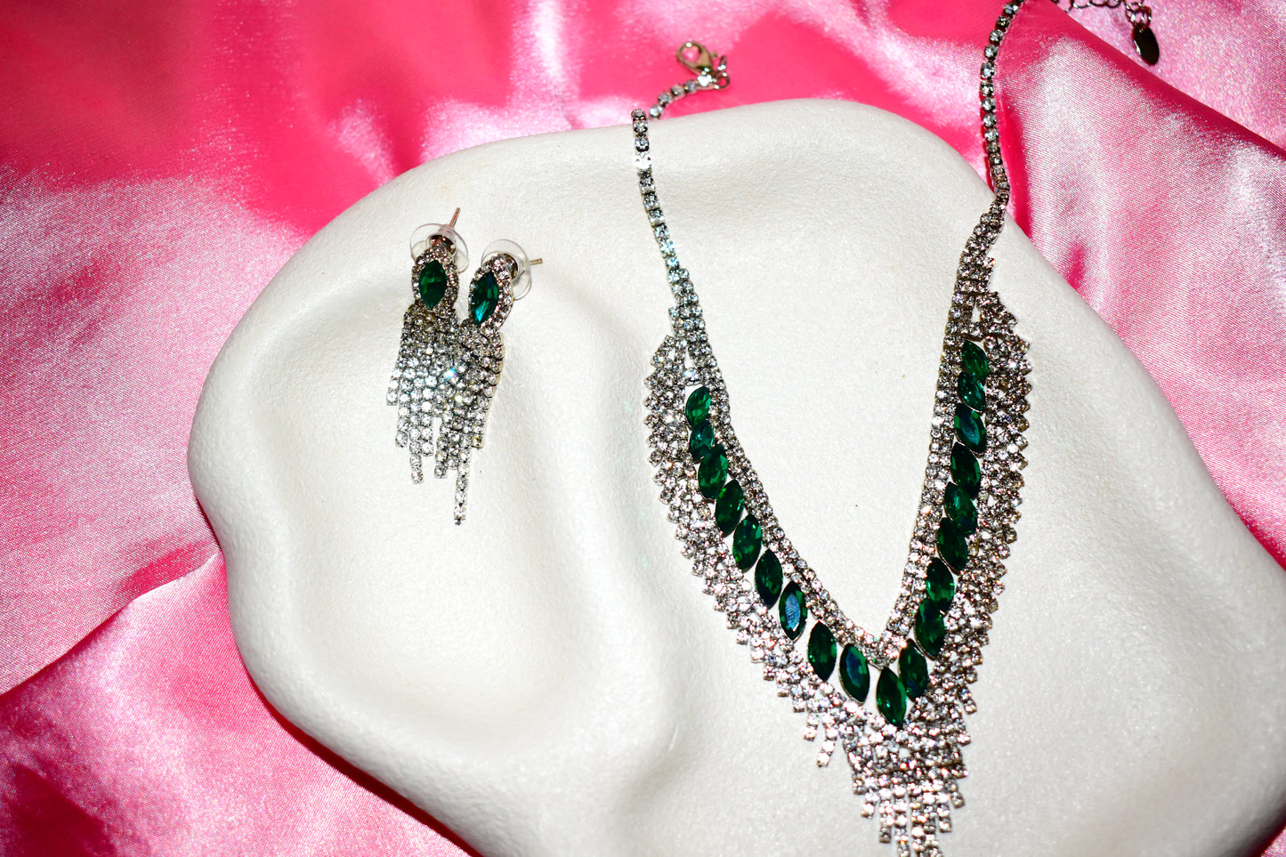 Silver Plated Jewellery Set with Rhinestones