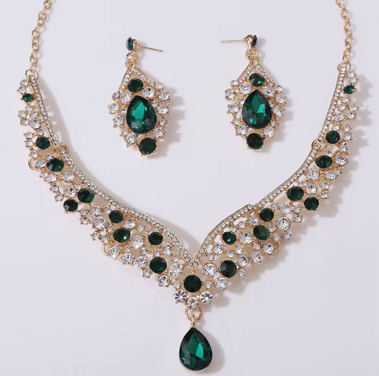 Oval Cut Jewellery Set