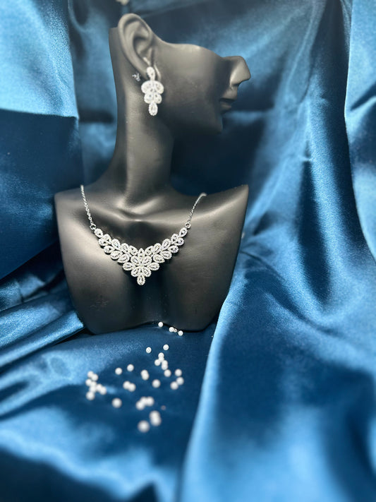 Silver Plated Jewellery Set with Zircon Stones